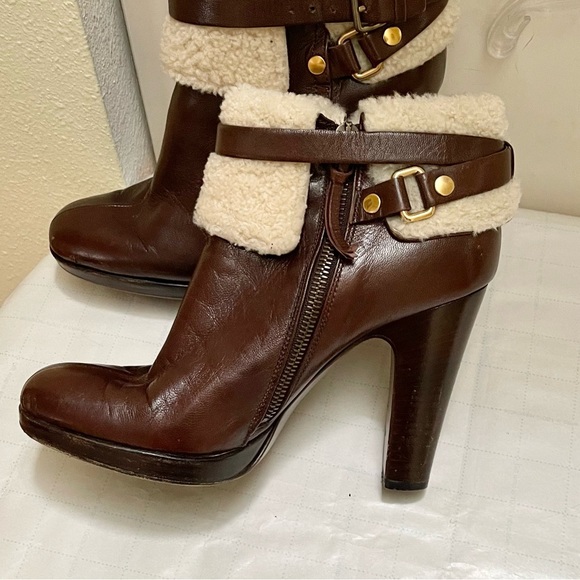 Authentic Miu Miu shearling lined leather ankle boots - Picture 10 of 14